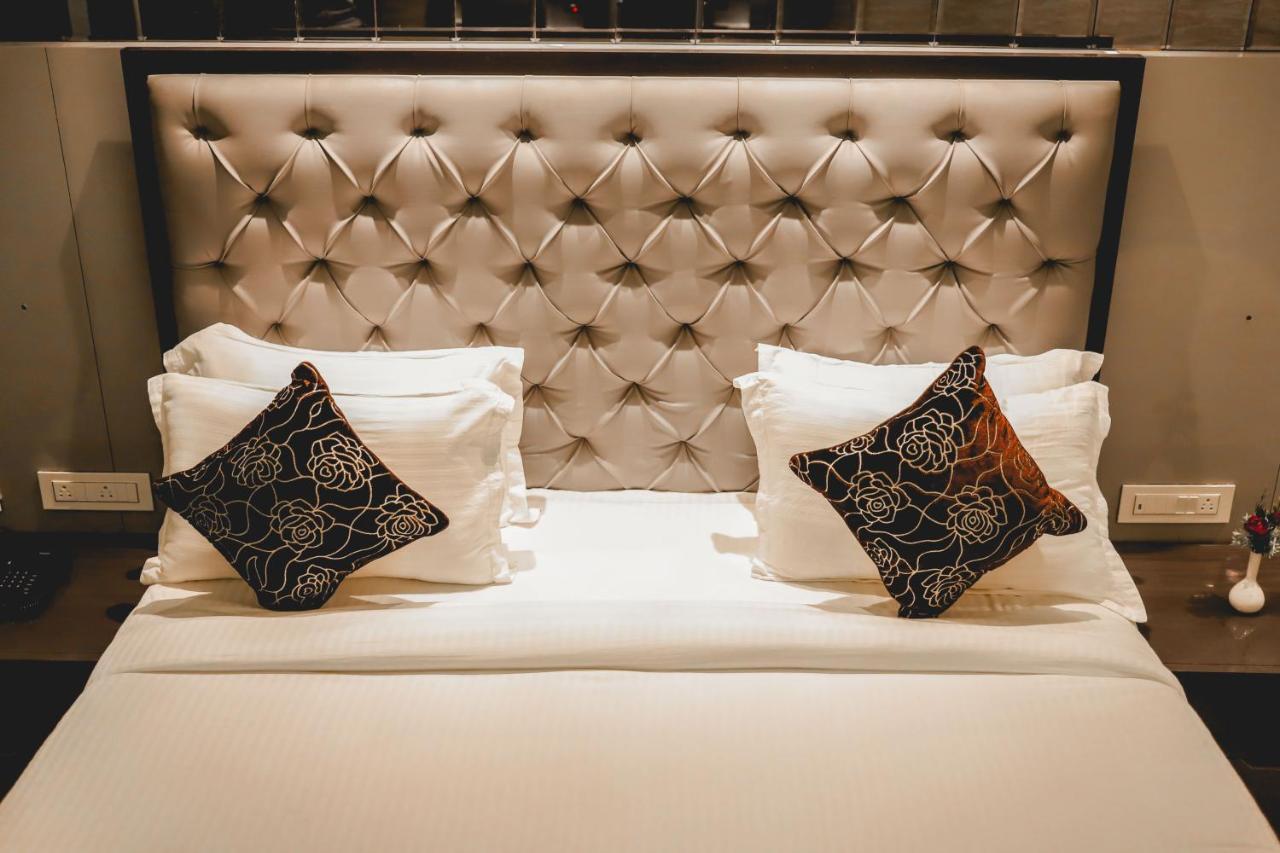 The Orlov Hotel Panipat Екстер'єр фото