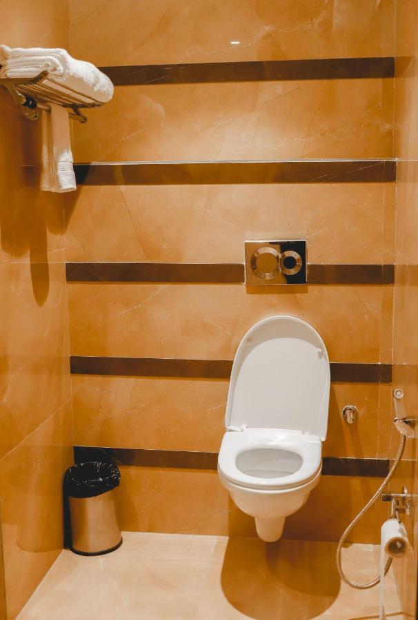 The Orlov Hotel Panipat Екстер'єр фото