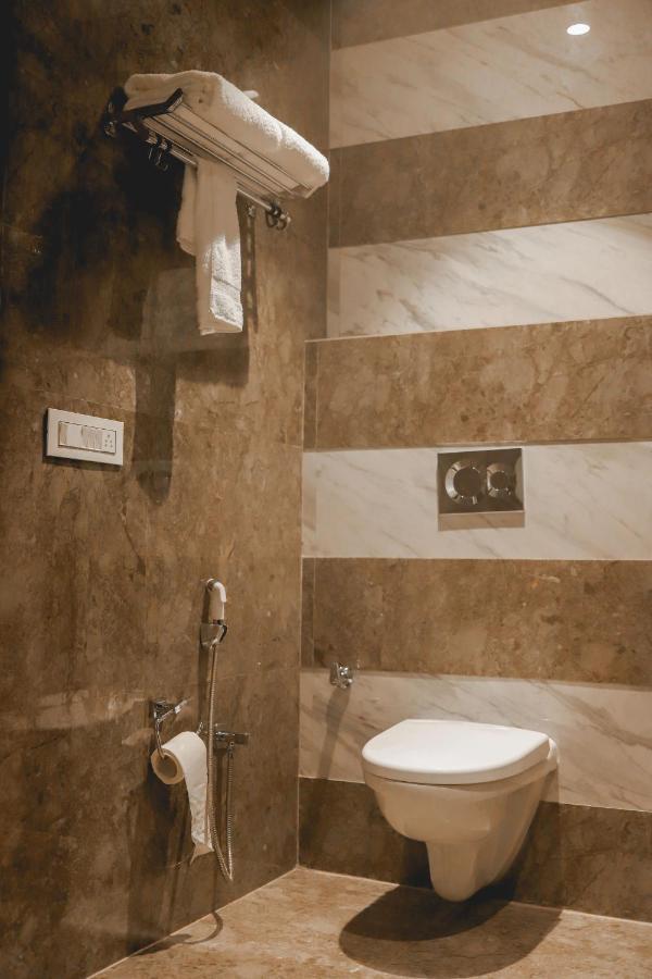 The Orlov Hotel Panipat Екстер'єр фото