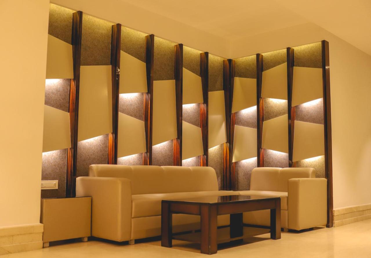 The Orlov Hotel Panipat Екстер'єр фото